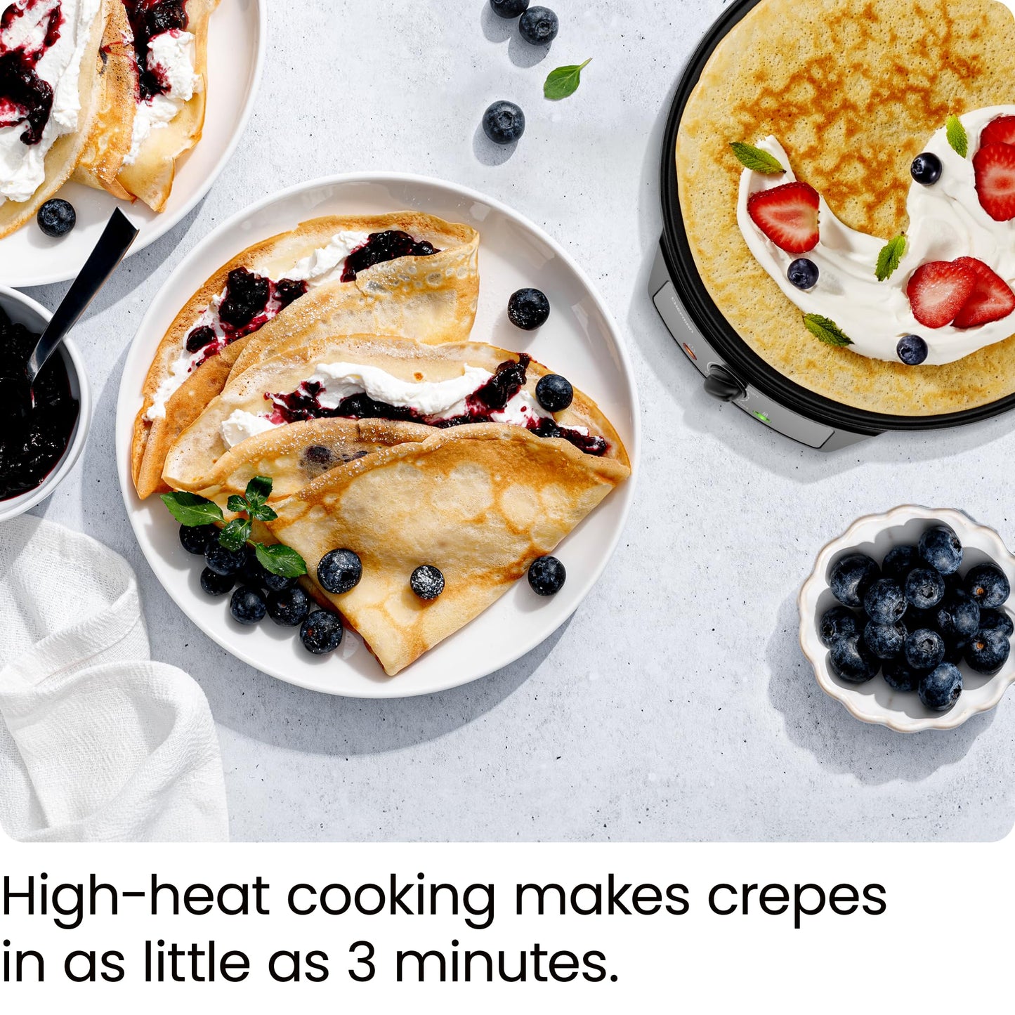 Crepera eléctrica CHEFMAN: Control preciso de temperatura, plancha antiadherente de 30 cm, perfecta para crepas, tortillas, blintzes, panqueques, waffles, huevos y tocino. Incluye espátula y espátula para masa, color negro.
